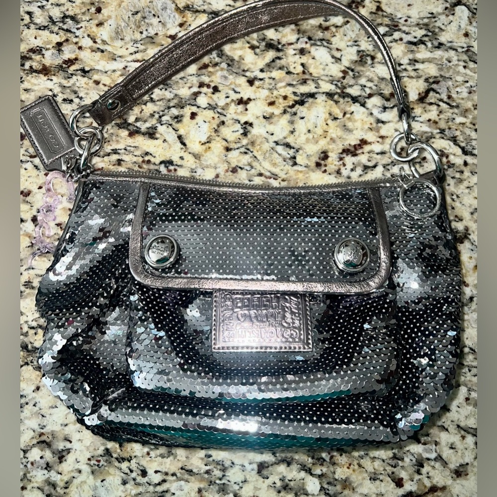 Coach Poppy sequins bag in silver.